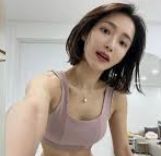 资讯页导航简洁